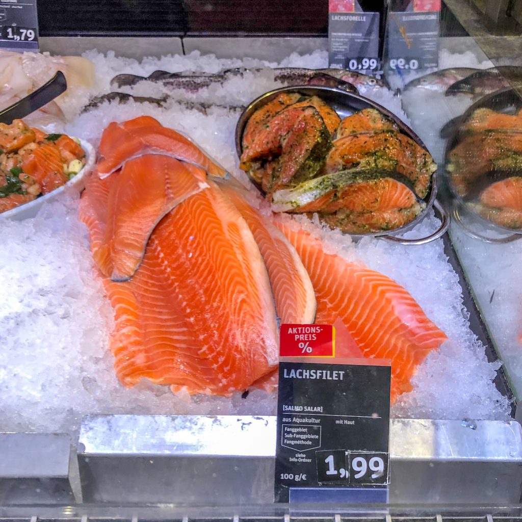 Mange små fiskedisker i Tyskland domineres av laks.